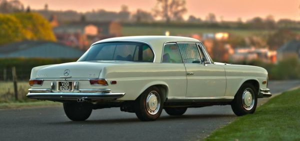 Mercedes-Benz 280 SE 1971 121178