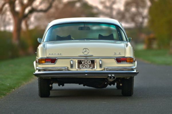 Mercedes-Benz 280 SE 1971 121180