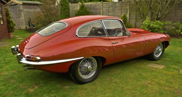 Jaguar E-Type 4.2 1968 126405