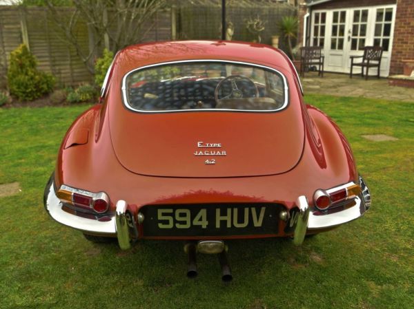 Jaguar E-Type 4.2 1968 126406