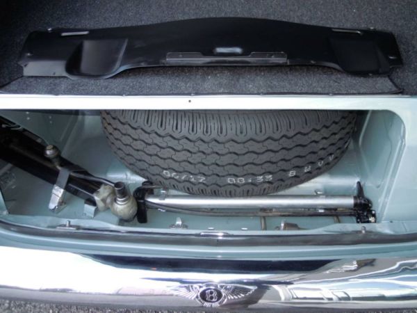 Bentley S3 Mulliner Park Ward DHC 1965 128775