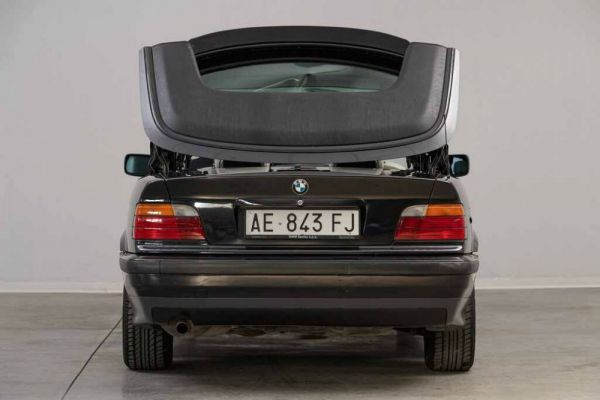 BMW 318i 1995 6507