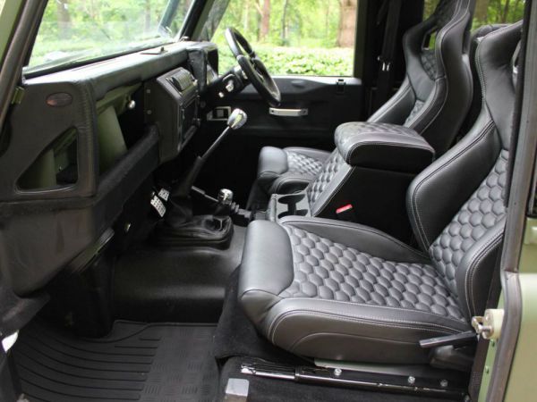 Land Rover Defender 90 Td5 1999 10529