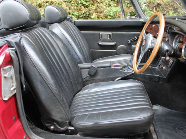 MG MGB 1974 10680