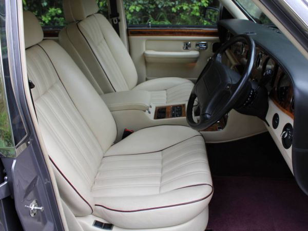 Rolls-Royce New Silver Dawn 1996 10883