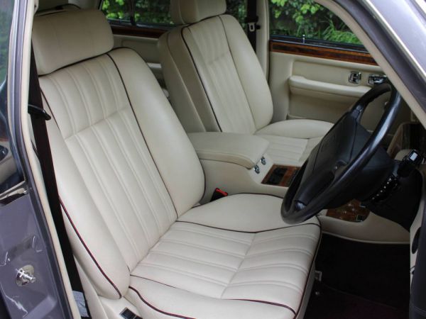 Rolls-Royce New Silver Dawn 1996 10884