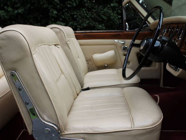 Rolls-Royce MPW DHC 1968 11001