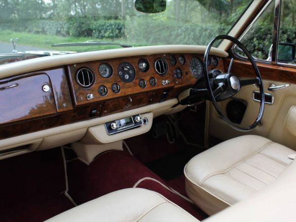 Rolls-Royce MPW DHC 1968 11003