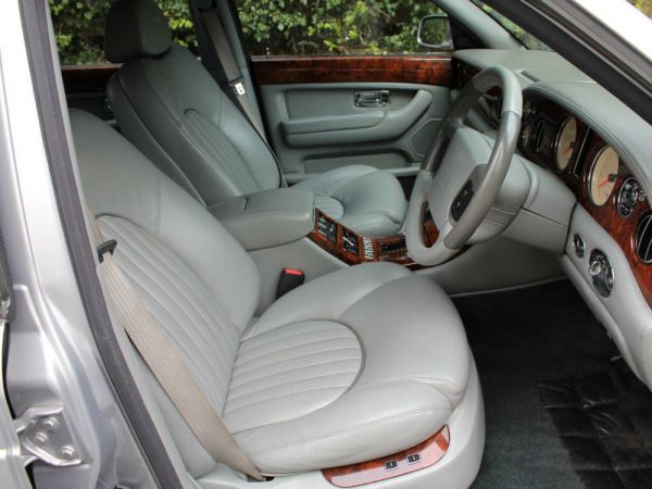 Bentley Arnage Red Label 2000 11129