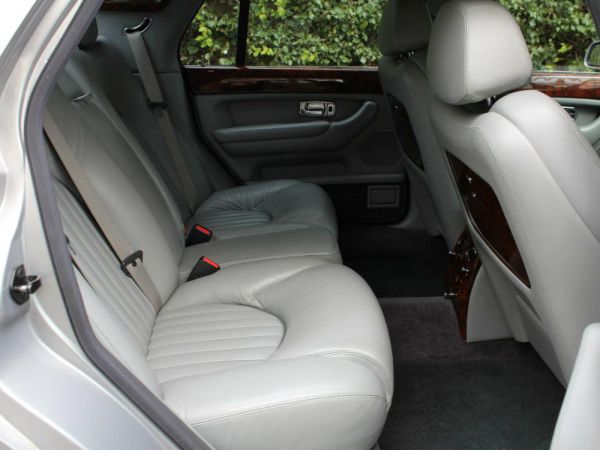 Bentley Arnage Red Label 2000 11130