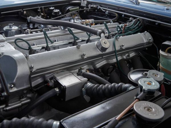 Aston Martin DBS 1971 70094