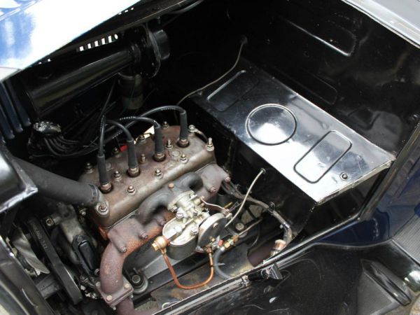 Austin 7 Saloon 1933 99398