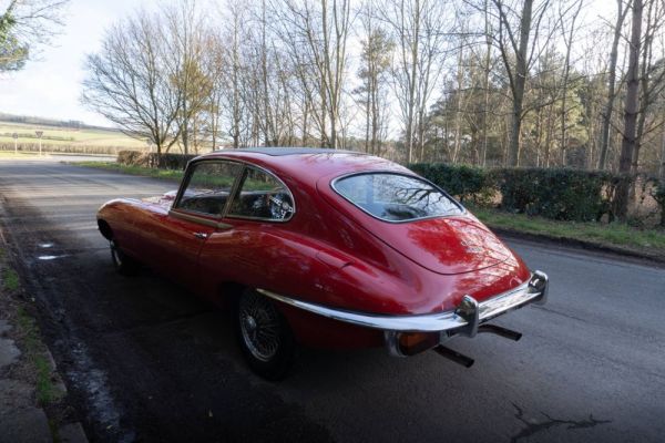 Jaguar E-Type (2+2) 1969 114576
