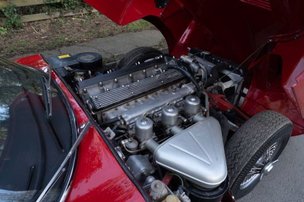 Jaguar E-Type (2+2) 1969 114586