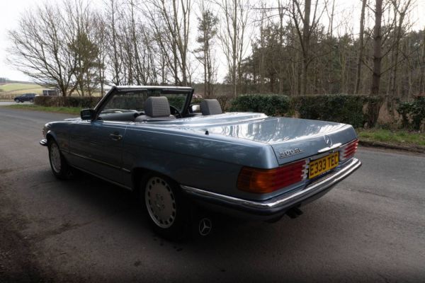 Mercedes-Benz 300 SL 1987 114602