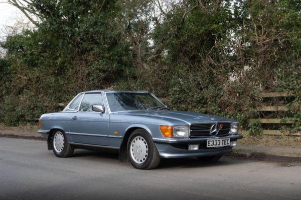 Mercedes-Benz 300 SL 1987 114613