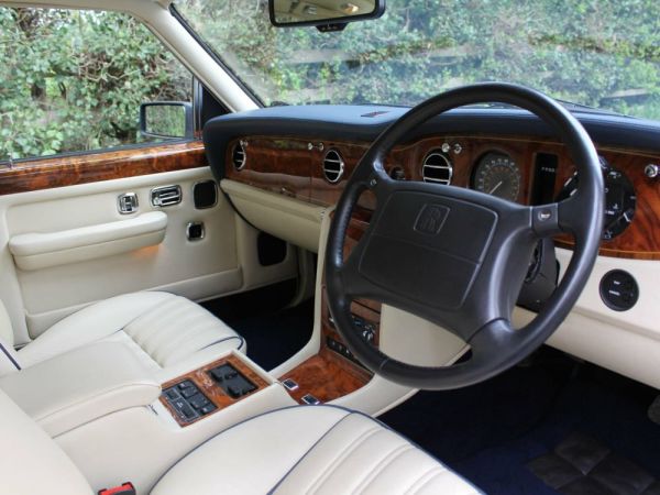 Rolls-Royce New Silver Spirit 1996 122761