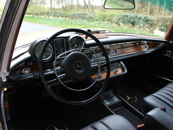 Mercedes-Benz 280 SE 3,5 1971 122774