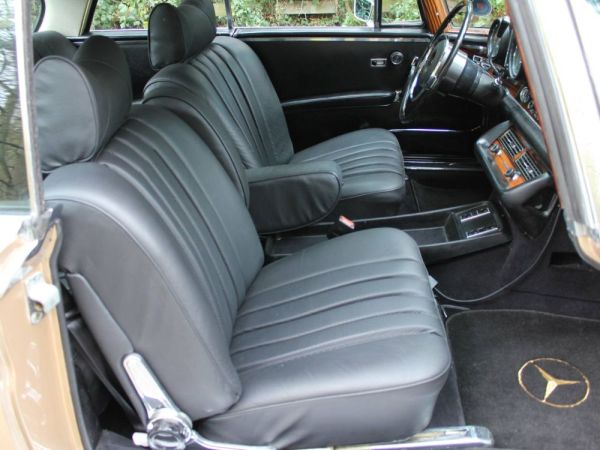 Mercedes-Benz 280 SE 3,5 1971 122782