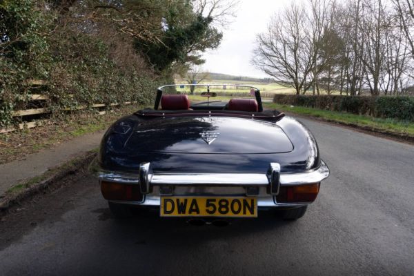 Jaguar E-Type V12 1974 128473