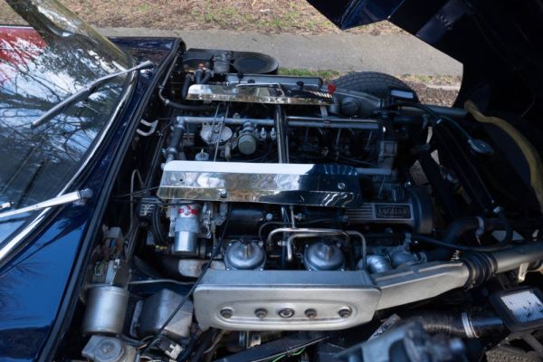 Jaguar E-Type V12 1974 128479