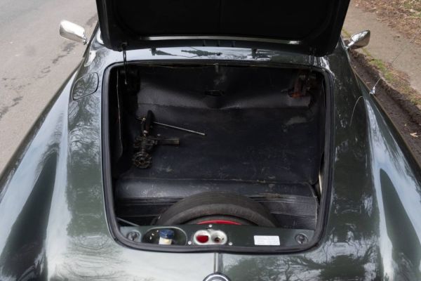 Volkswagen Karmann Ghia 1500 1970 129204