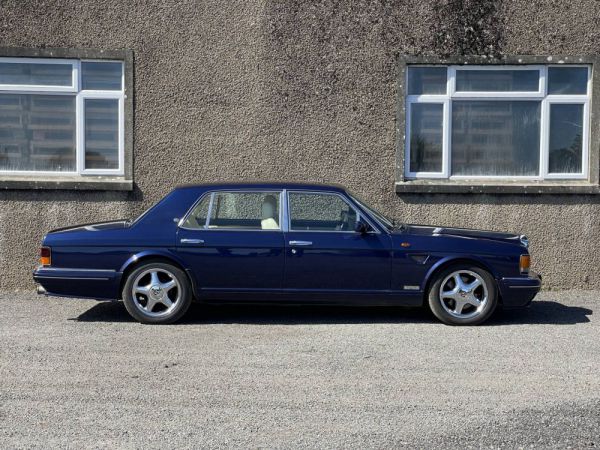 Bentley Brooklands R Mulliner 1998 31250