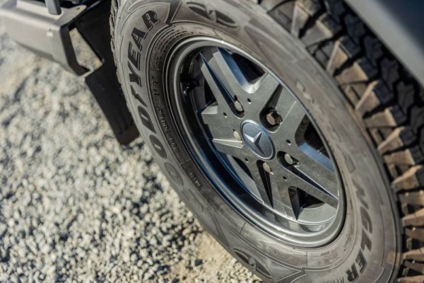 Mercedes-Benz 300 GD (LWB) 1989 31432