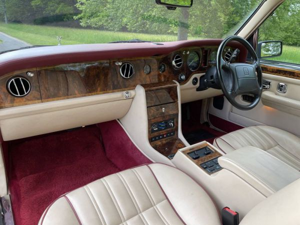Rolls-Royce New Silver Spirit 1996 31524