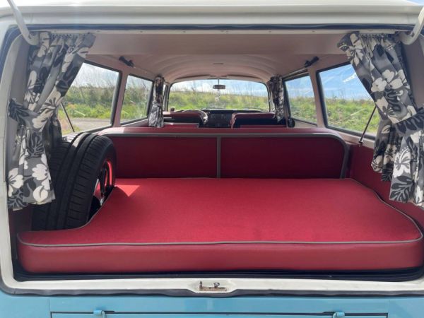 Volkswagen T2b Camper 1973 31569