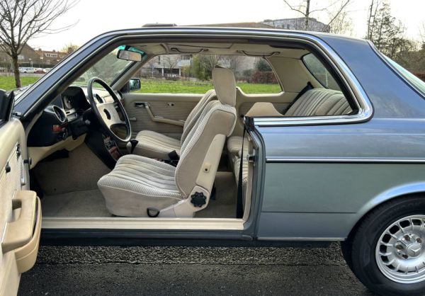 Mercedes-Benz 280 CE 1978 108371