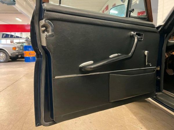 Mercedes-Benz 300 SE 1967 125800