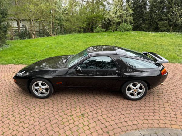 Porsche 928 GTS 1995 101095