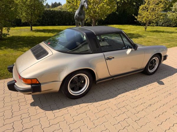 Porsche 911 Carrera 3.2 1985 117766