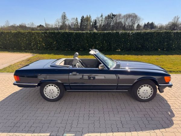 Mercedes-Benz 560 SL 1986 123765
