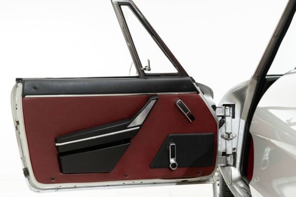 Alfa Romeo Spider Veloce 2000 1982 127274