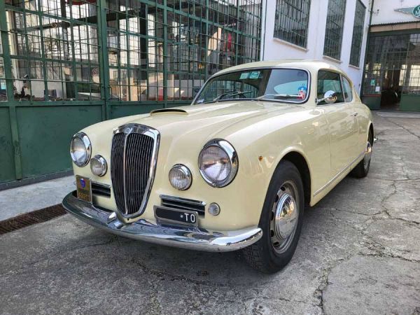 Lancia Aurelia B20 GT 2500 1954 9810