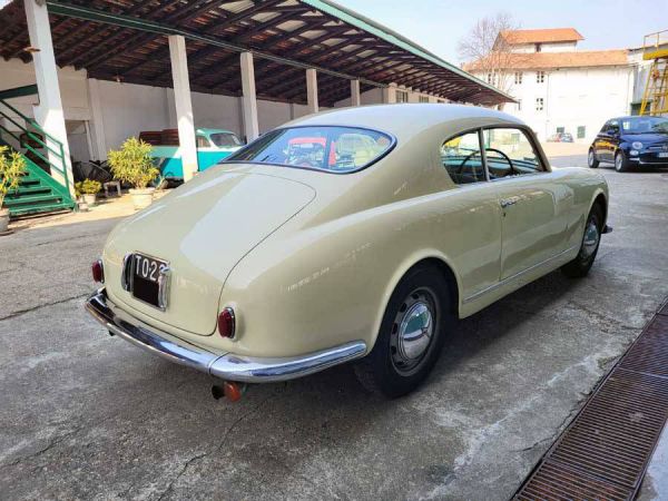 Lancia Aurelia B20 GT 2500 1954 9817