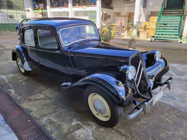 Citroën Traction Avant 11 BL 1955 74106