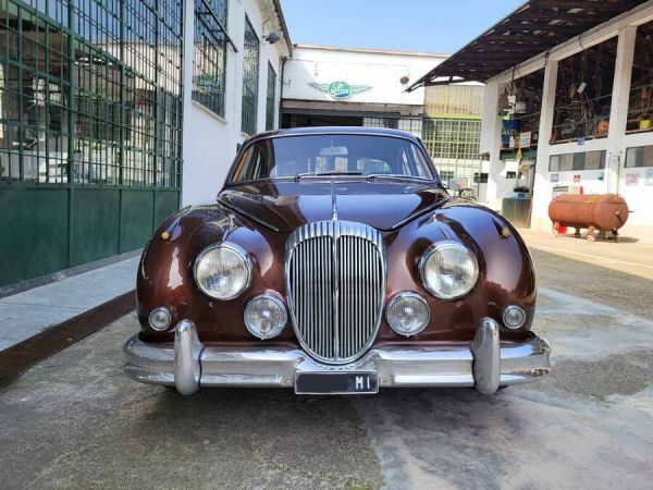 Daimler 2.5 Litre V8 1964 74139