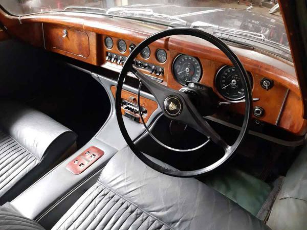 Jaguar Mk X 3.8 1964 77515