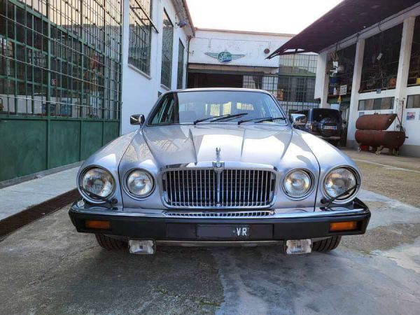 Jaguar XJ 6 4.2 1982 77632