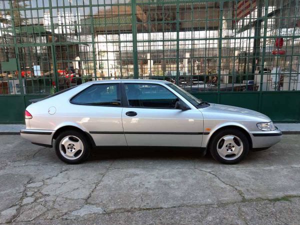 Saab 900 SE 2.0i 16V 1997