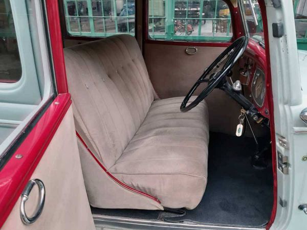 Ford Model B 1933 100945