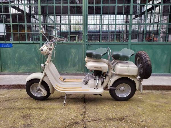 Innocenti Lambretta E 125 1953