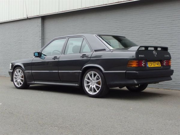 Mercedes-Benz 190 E 2.3-16 1985 121255