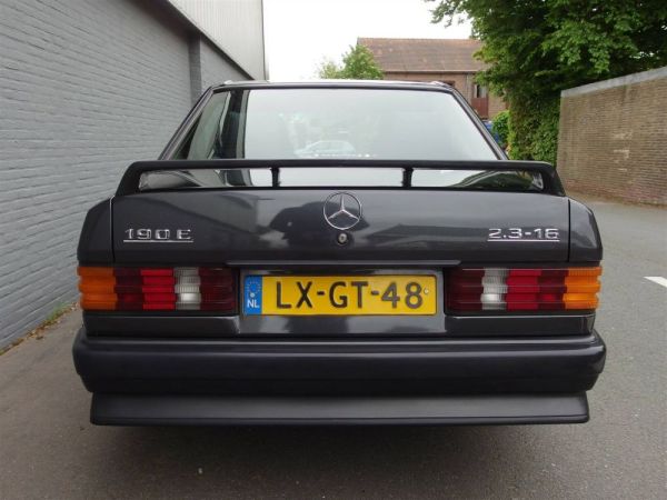 Mercedes-Benz 190 E 2.3-16 1985 121259