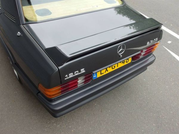 Mercedes-Benz 190 E 2.3-16 1985 121264