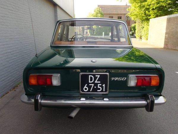 Alfa Romeo 1750 Berlina 1970 122749