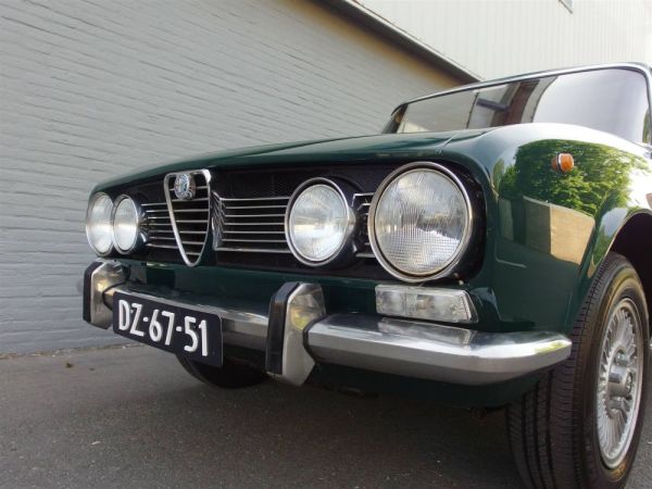 Alfa Romeo 1750 Berlina 1970 122752